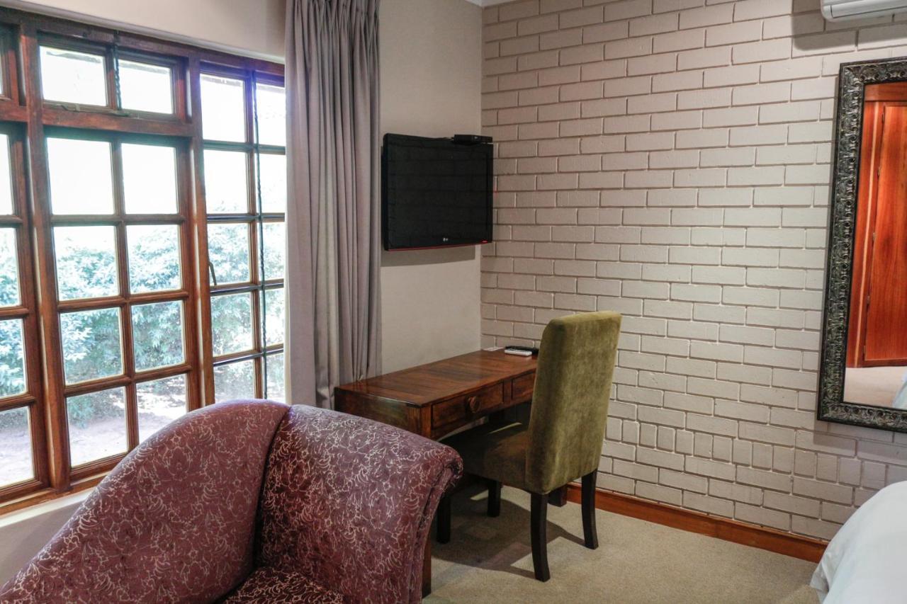 25 On Catherine Pretoria-Noord Dış mekan fotoğraf